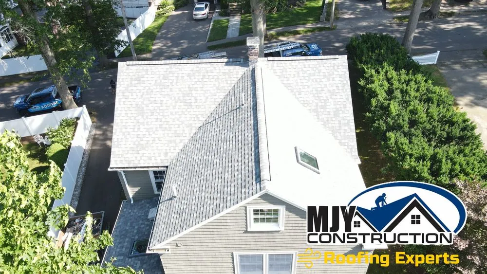 Slide of MJY Construction