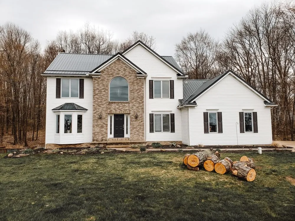 Slide of MK Roofing & Construction