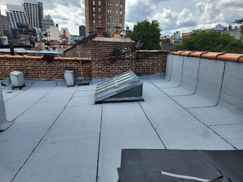 Slide of M&K Roofing General Construction