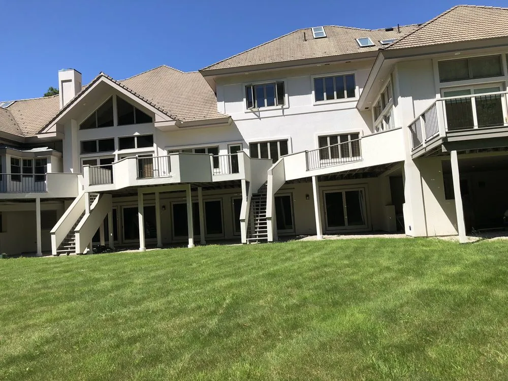 Slide of ML Contracting