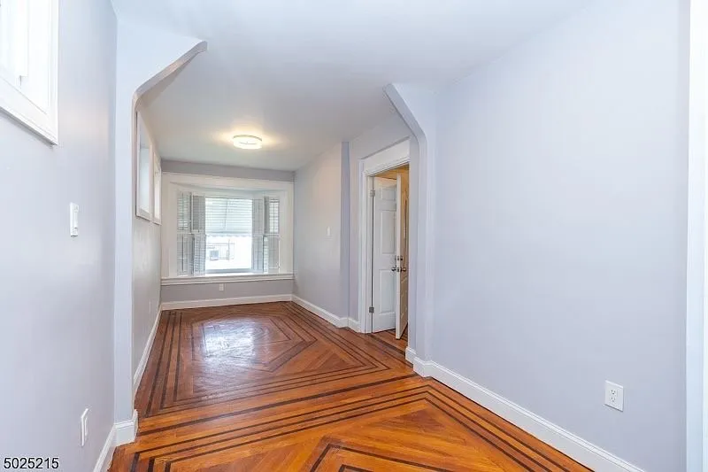 Slide of MLR Construction and Management