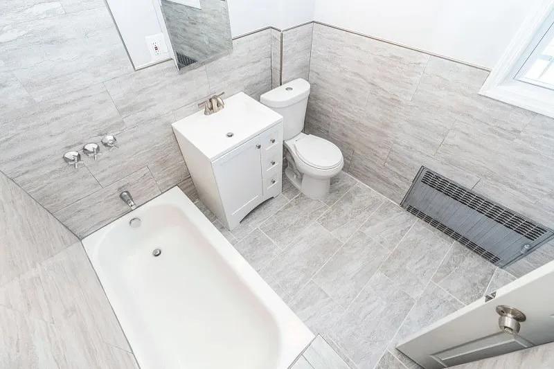 Slide of MLR Construction and Management