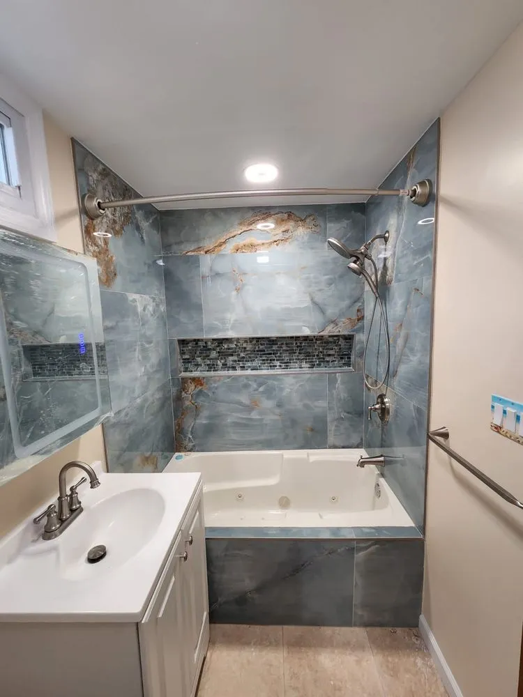 Slide of MLR Construction and Management