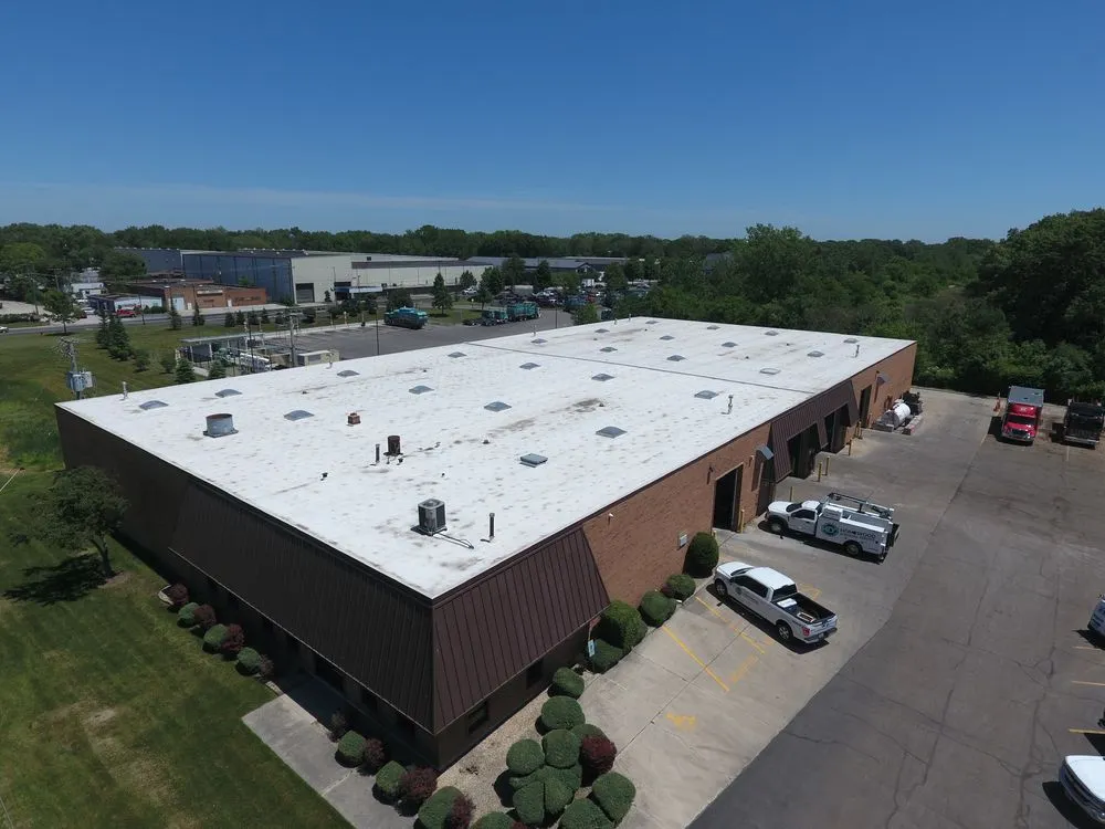 Slide of M&M Commercial Roofing