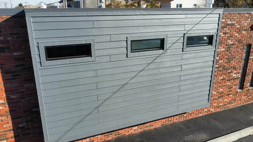 Slide of M&M Commercial Roofing