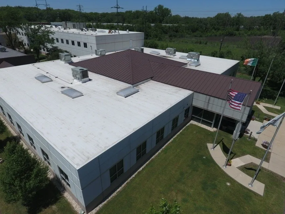 Slide of M&M Commercial Roofing