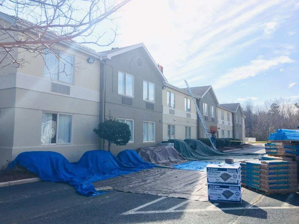 Slide of M&M Construction Roofing