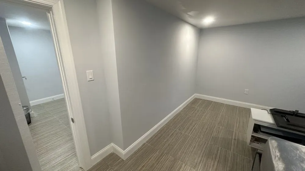 Slide of Mm Contracting