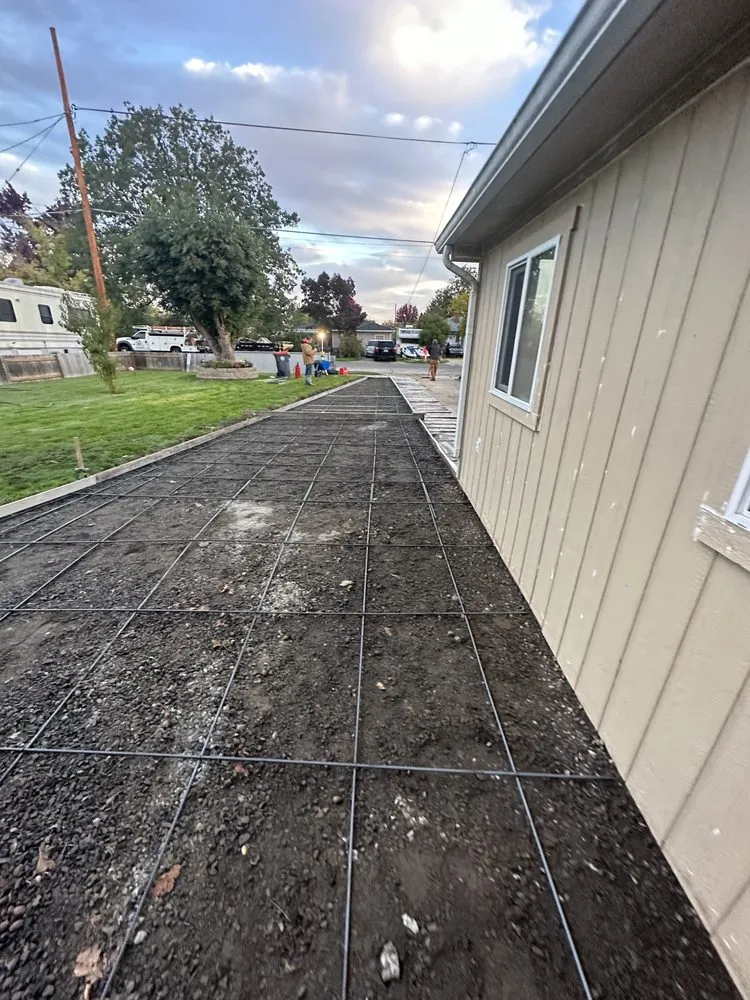 Slide of M&M Contracting