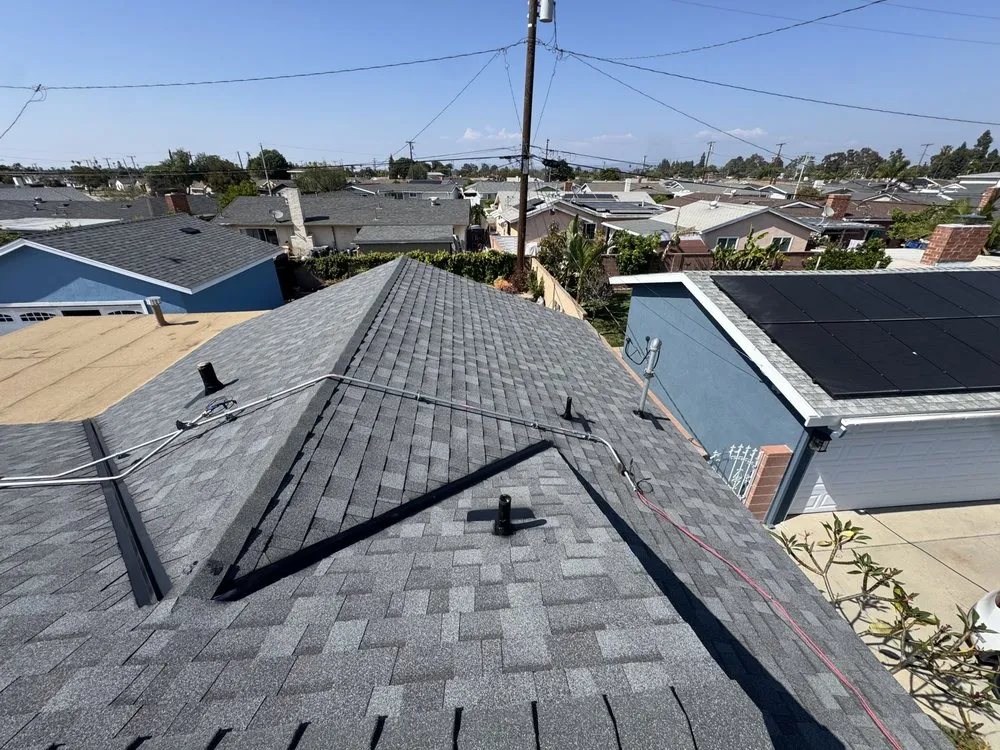 Slide of M&M Elite Roofing