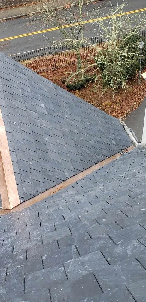 Slide of MM General Construction