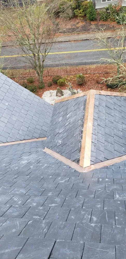 Slide of MM General Construction