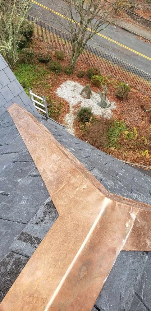 Slide of MM General Construction