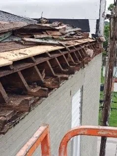 Reliable roof installation same-day service across Sadieville, KY - M&M Gutter Services
