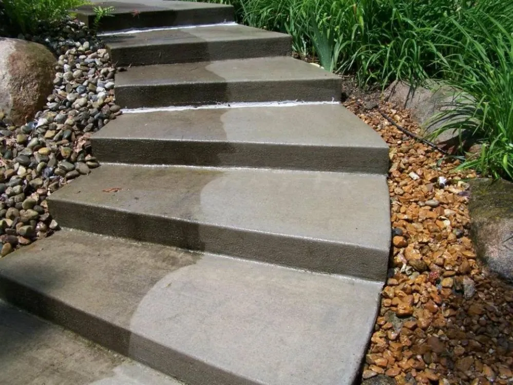 Slide of M&M Powerwashing and Handyman Services