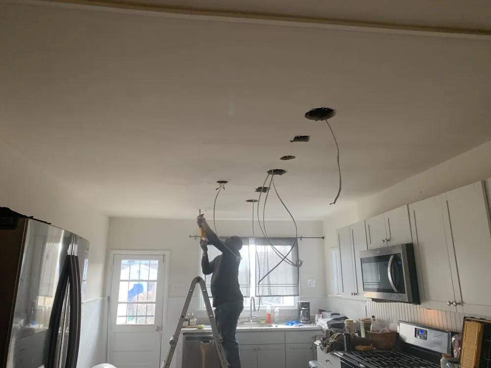 Slide of M&M Property Management