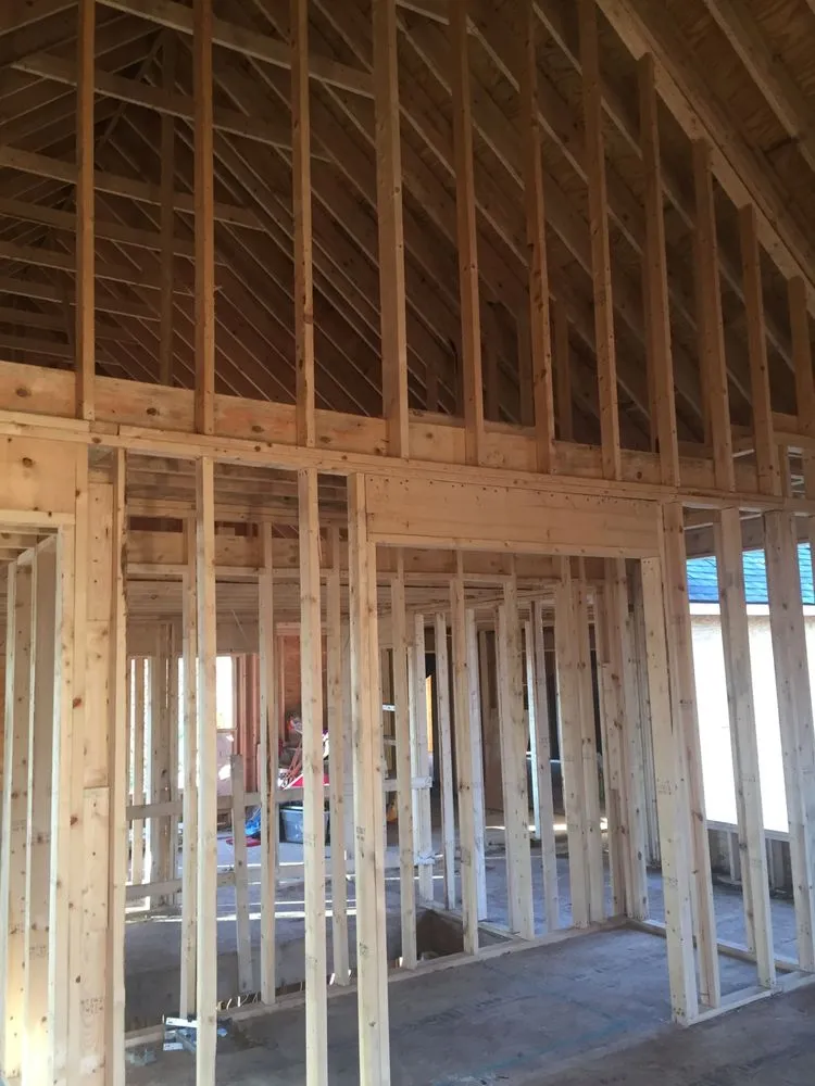 Slide of M&M Property Management