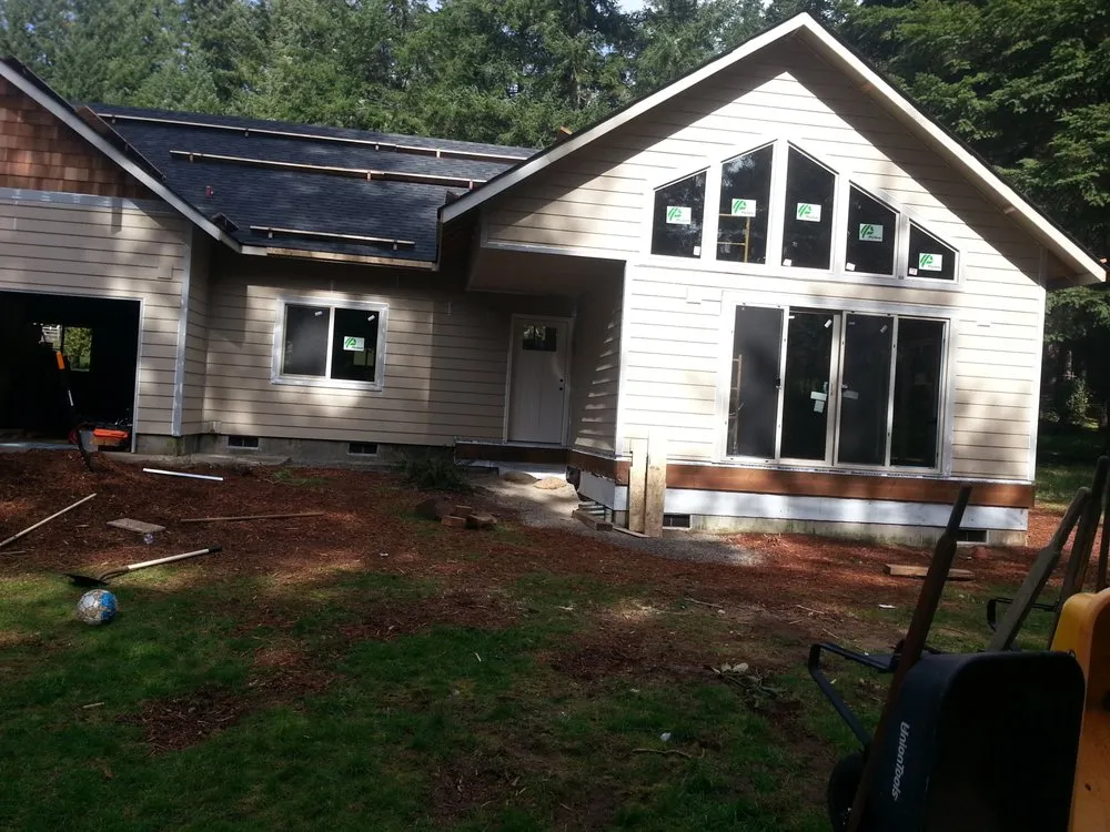 Slide of M&M Quality Construction & Roofing