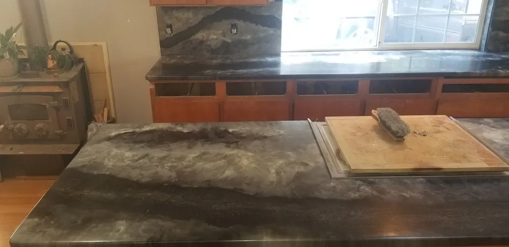 Slide of M&M Quality Construction & Roofing