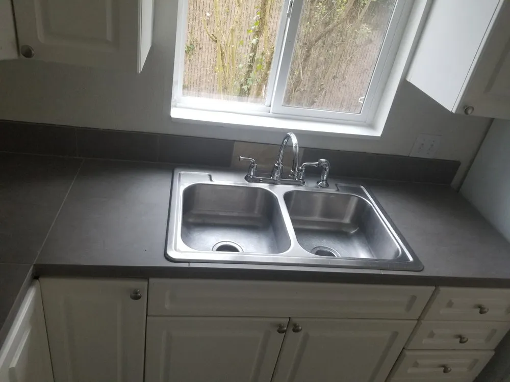 Slide of M&M Quality Construction & Roofing