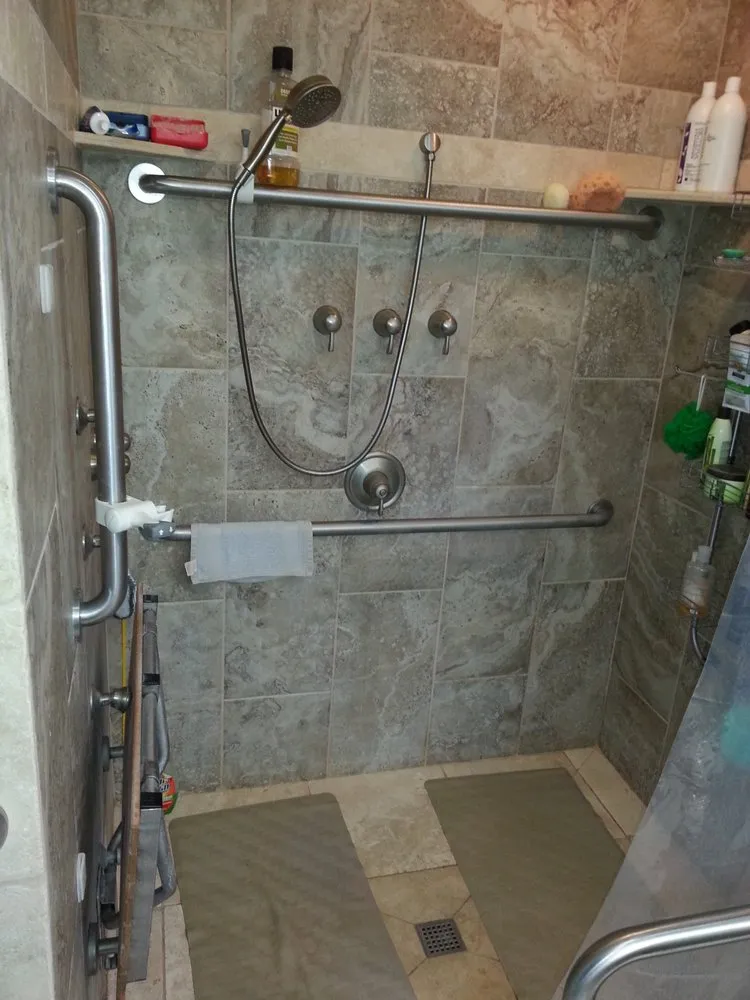 Slide of M&M Quality Construction & Roofing