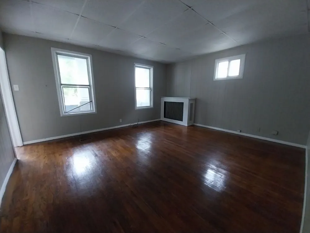 Slide of M&M Quality Construction