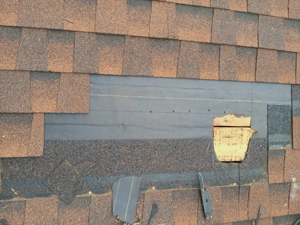 Professional metal roofing installation experts serving Georgetown, TN - M&M Roofing