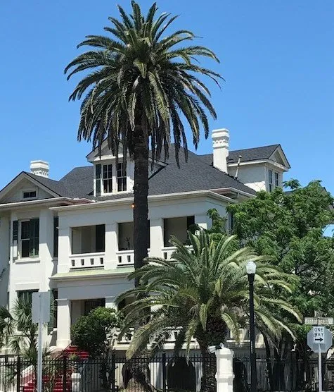 Slide of M&M Roofing, Siding & Windows