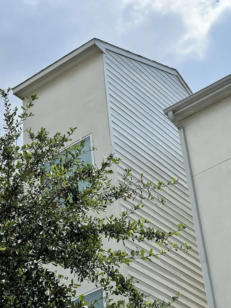 Slide of M&M Roofing, Siding & Windows