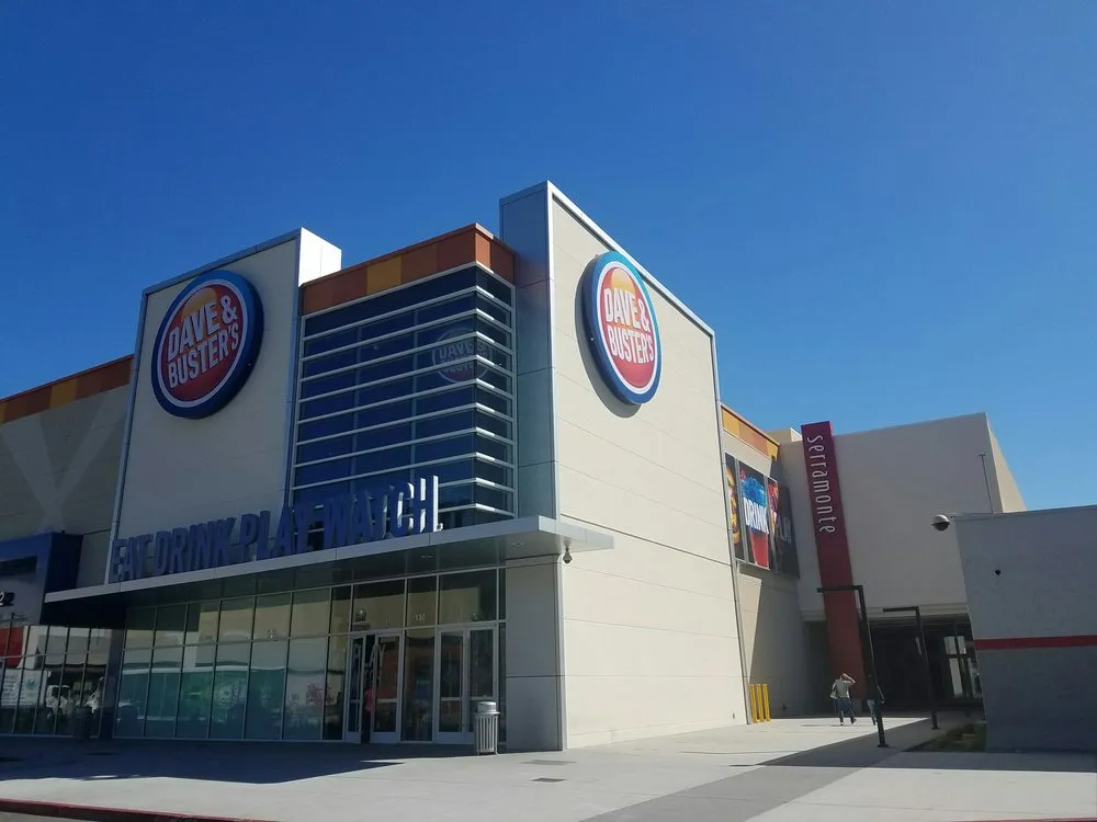 Slide of M&M Sheet Metal and Rain Gutters