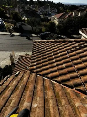 M&M Southern Roofing Logo