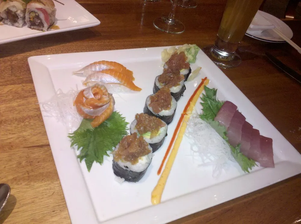 Slide of MMG Construction