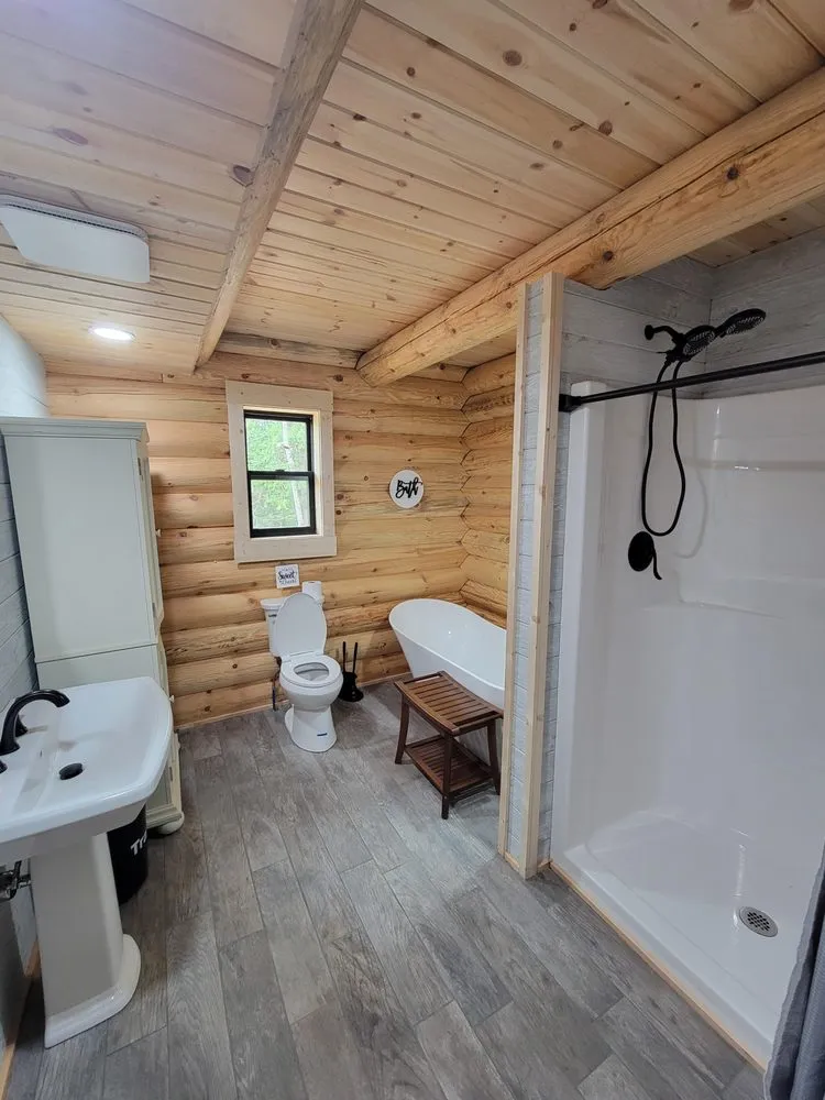 Slide of MMR Contracting