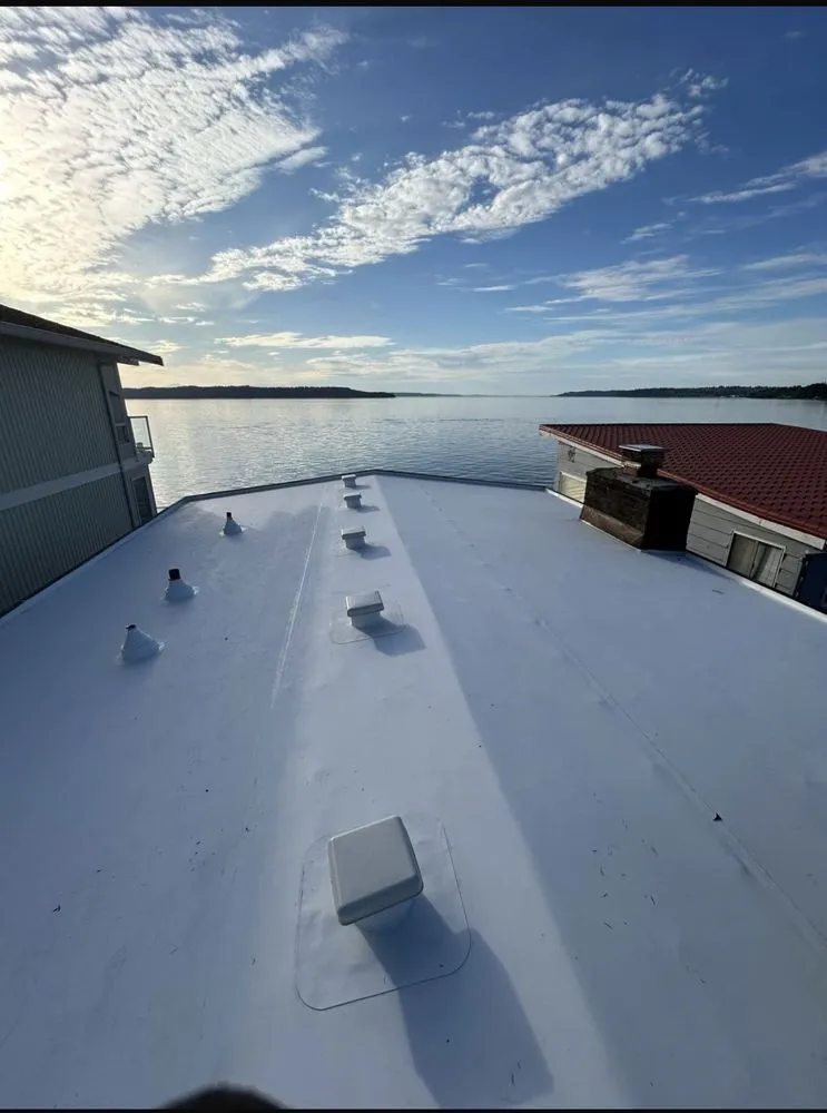 Slide of Mnh Roofing Services