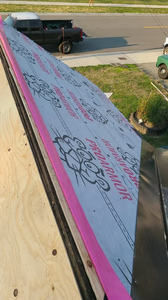 Slide of Mnh Roofing Services