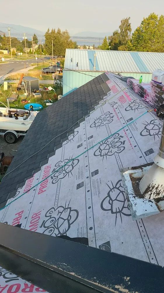 Slide of Mnh Roofing Services