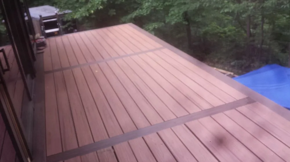 Emergency roof repair experts serving Commerce Charter Township, MI - MNM Construction