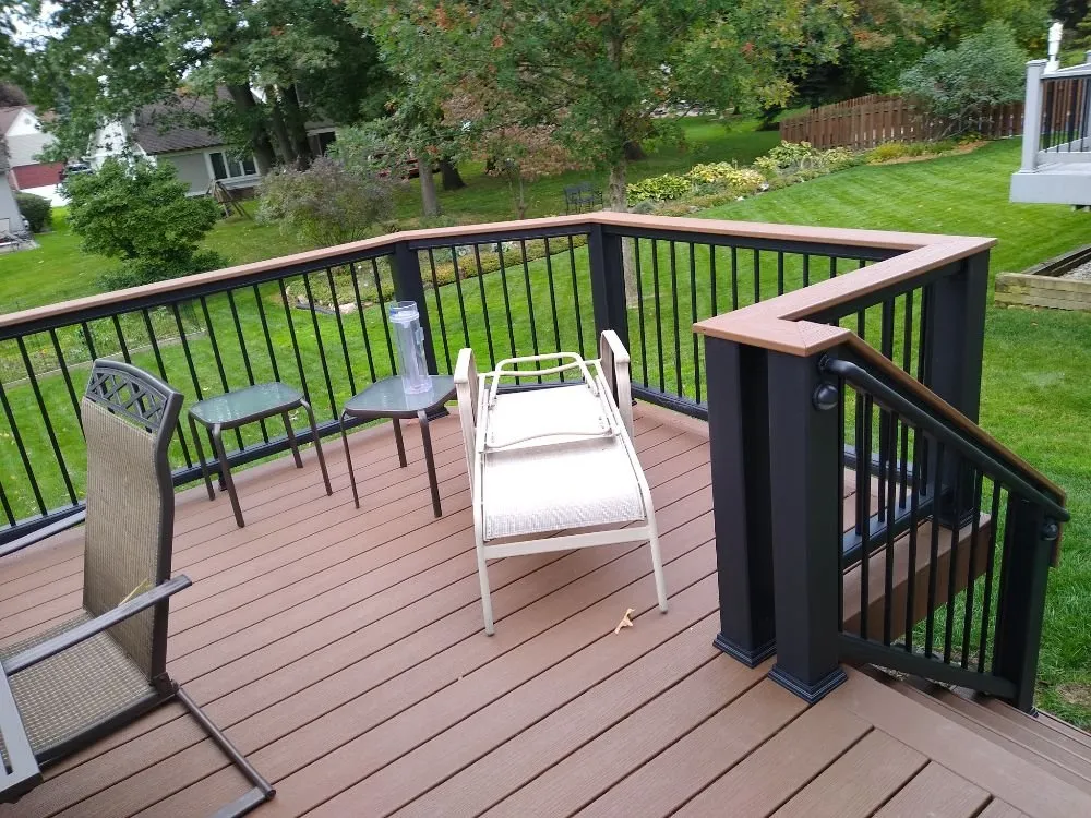 Expert residential roofing service in Commerce Charter Township, MI - MNM Construction