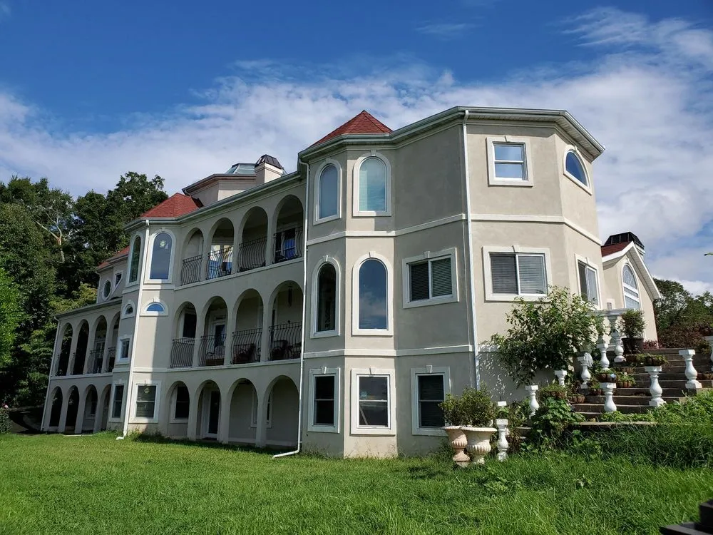 Slide of Mo Shingles