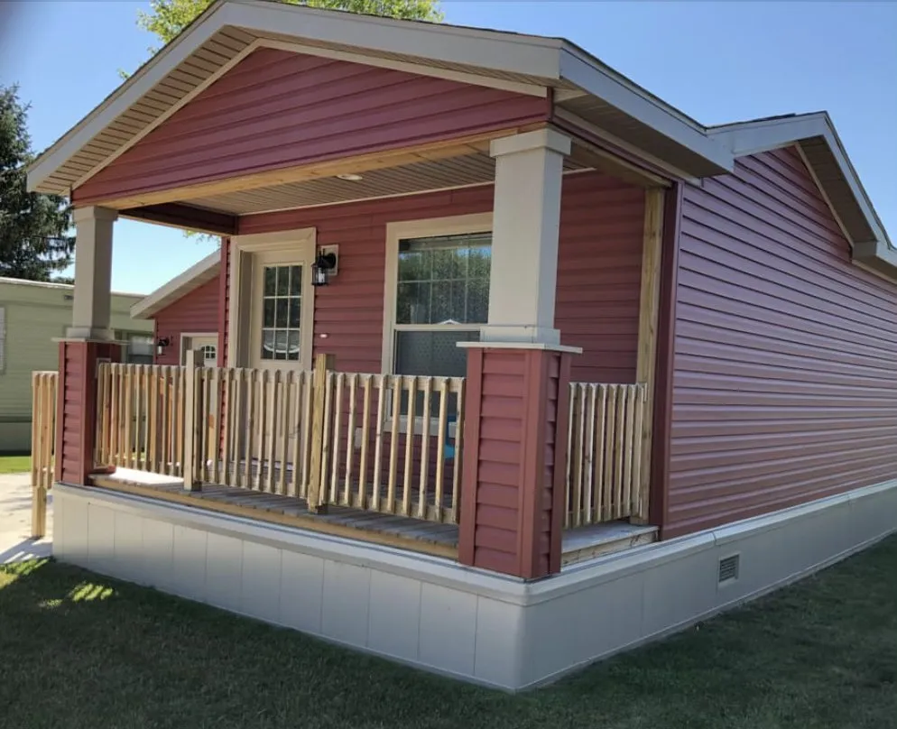 Slide of Mobile Home Stuff Store