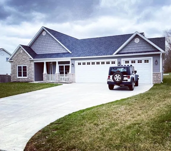 Slide of Mobley’s Roofing