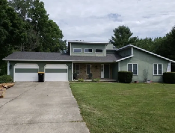 Slide of Mobley’s Roofing