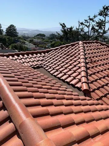 Slide of Moctezuma Roofing