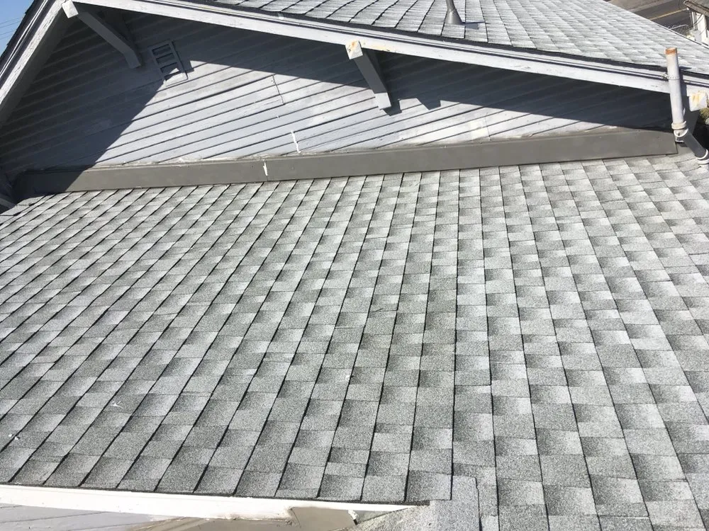 Slide of Moctezuma Roofing