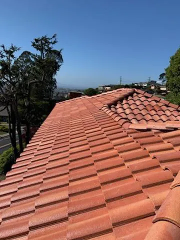 Slide of Moctezuma Roofing