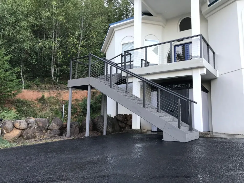 Slide of Moda Exteriors