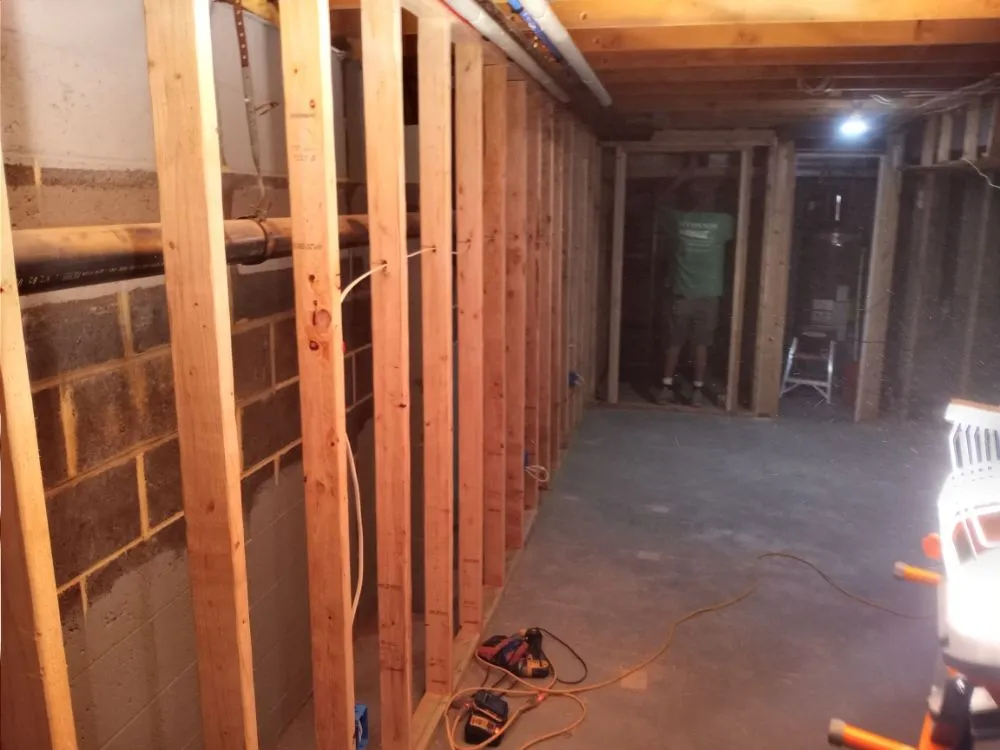 Professional storm damage roof repair experts serving Winslow Township, NJ - Modern Builders