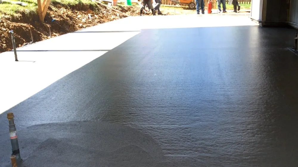 Slide of Modern Construction Services