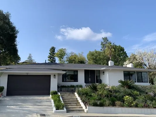 Modern Day Roofing Logo