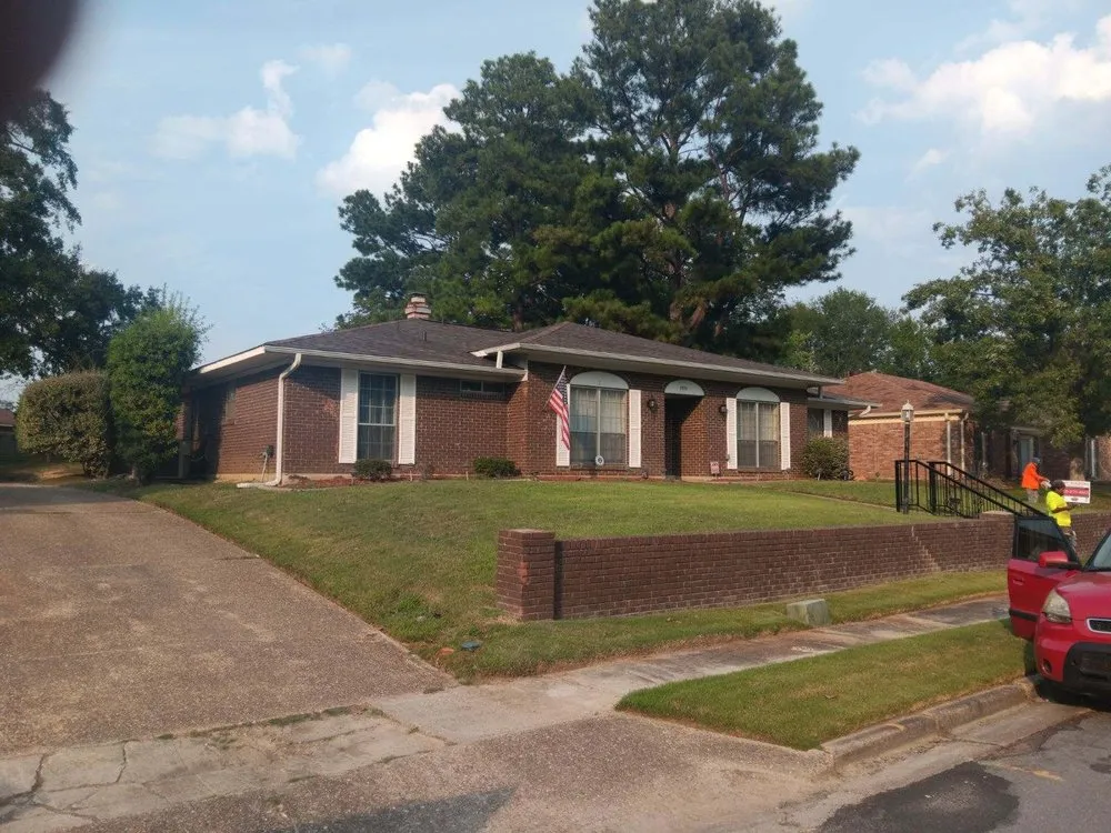 Slide of Modern Home Concepts Roofing and Construction